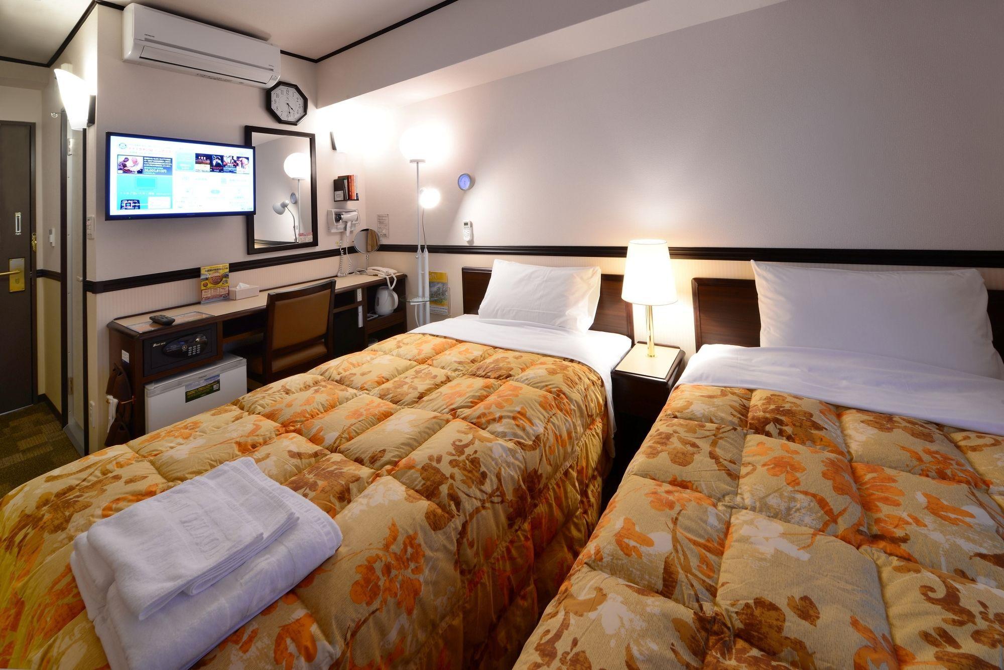 Toyoko Inn Hokkaido Asahikawa Eki Higashi Guchi Kültér fotó